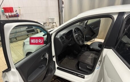 Volkswagen Polo VI (EU Market), 2015 год, 600 000 рублей, 3 фотография