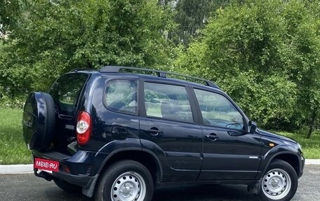 Chevrolet Niva I рестайлинг, 2011 год, 445 000 рублей, 4 фотография