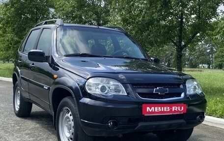 Chevrolet Niva I рестайлинг, 2011 год, 445 000 рублей, 9 фотография