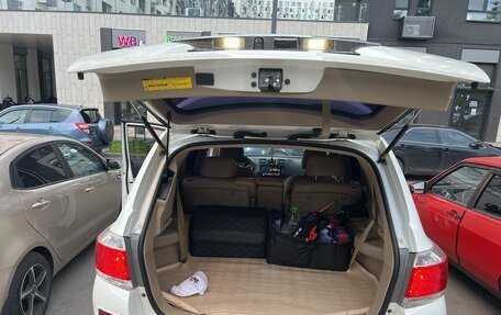 Toyota Highlander III, 2012 год, 2 300 000 рублей, 15 фотография