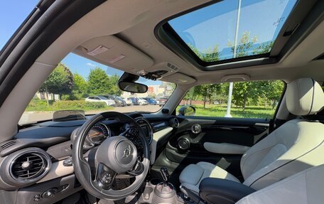 MINI Hatch, 2018 год, 2 850 000 рублей, 16 фотография