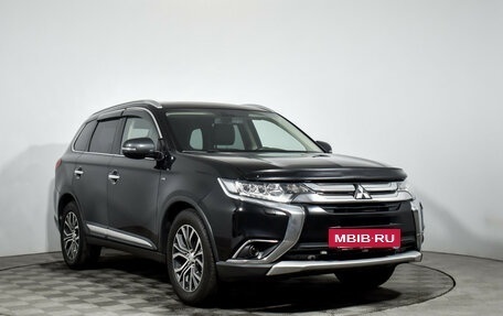 Mitsubishi Outlander III рестайлинг 3, 2015 год, 1 998 790 рублей, 4 фотография