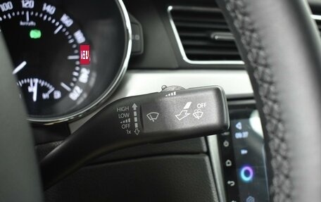 Skoda Superb III рестайлинг, 2014 год, 1 083 100 рублей, 16 фотография