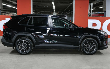Toyota RAV4, 2021 год, 3 299 000 рублей, 4 фотография