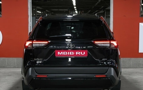 Toyota RAV4, 2021 год, 3 299 000 рублей, 7 фотография