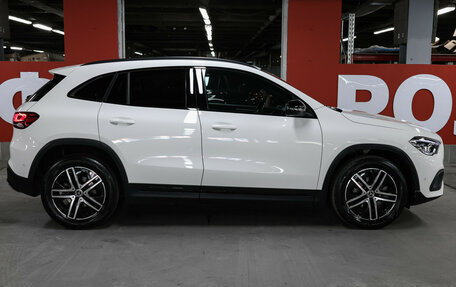 Mercedes-Benz GLA, 2021 год, 3 699 000 рублей, 4 фотография