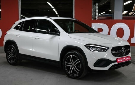 Mercedes-Benz GLA, 2021 год, 3 699 000 рублей, 3 фотография