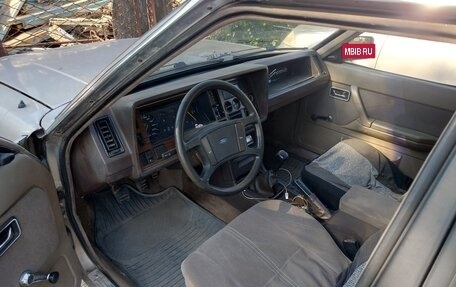 Ford Granada II, 1985 год, 50 000 рублей, 5 фотография