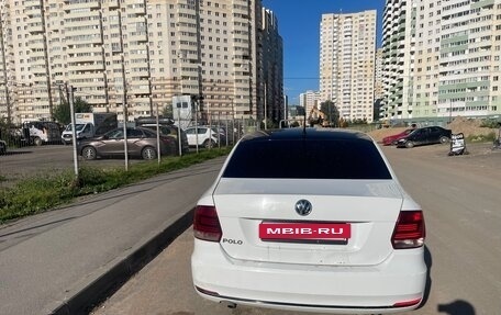 Volkswagen Polo VI (EU Market), 2015 год, 360 000 рублей, 4 фотография