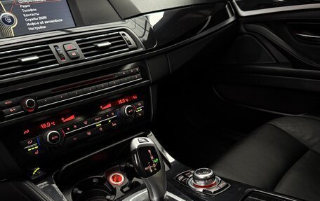 BMW 5 серия, 2010 год, 1 280 000 рублей, 17 фотография
