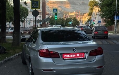 BMW 5 серия, 2010 год, 1 280 000 рублей, 7 фотография