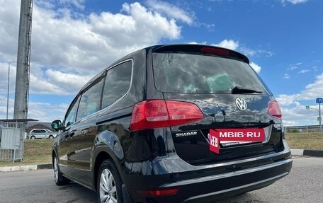 Volkswagen Sharan II, 2011 год, 1 100 000 рублей, 4 фотография