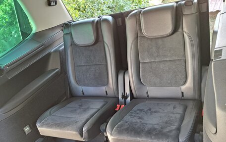 Volkswagen Sharan II, 2011 год, 1 100 000 рублей, 8 фотография