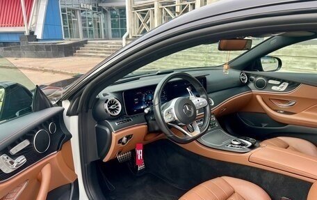 Mercedes-Benz E-Класс, 2020 год, 4 650 000 рублей, 18 фотография