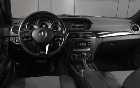 Mercedes-Benz C-Класс, 2012 год, 1 600 000 рублей, 6 фотография