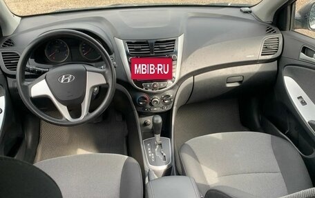 Hyundai Solaris II рестайлинг, 2011 год, 770 000 рублей, 10 фотография