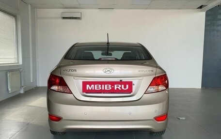Hyundai Solaris II рестайлинг, 2011 год, 770 000 рублей, 4 фотография