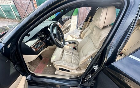 BMW 5 серия, 2008 год, 1 050 000 рублей, 9 фотография