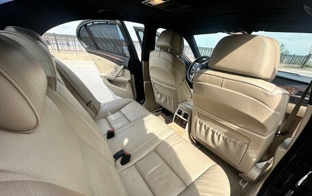 BMW 5 серия, 2008 год, 1 050 000 рублей, 13 фотография