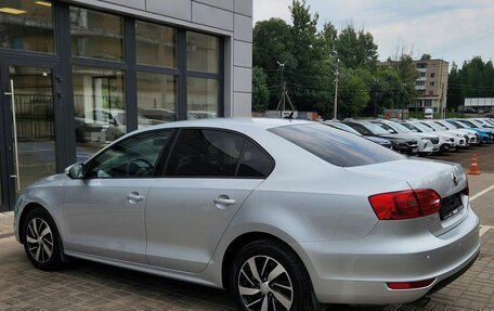 Volkswagen Jetta VI, 2014 год, 1 000 000 рублей, 20 фотография