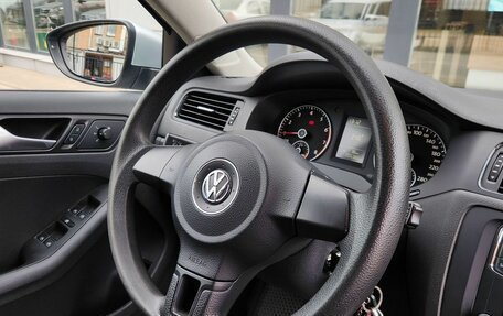Volkswagen Jetta VI, 2014 год, 1 000 000 рублей, 19 фотография