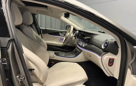 Mercedes-Benz CLS, 2023 год, 6 825 000 рублей, 38 фотография