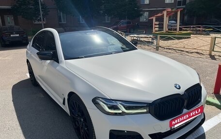 BMW 5 серия, 2020 год, 5 900 000 рублей, 10 фотография