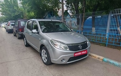 Renault Sandero I, 2013 год, 675 000 рублей, 1 фотография