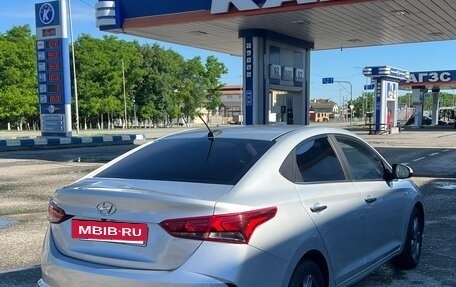 Hyundai Solaris II рестайлинг, 2021 год, 1 650 000 рублей, 4 фотография