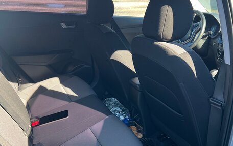 Hyundai Solaris II рестайлинг, 2021 год, 1 650 000 рублей, 11 фотография