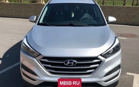 Hyundai Tucson III, 2018 год, 890 000 рублей, 2 фотография