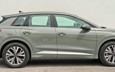 Audi Q4 e-tron, 2024 год, 5 000 000 рублей, 3 фотография