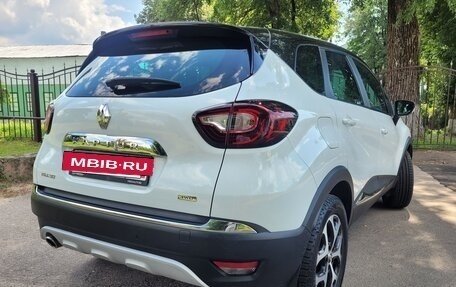 Renault Kaptur I рестайлинг, 2017 год, 1 630 000 рублей, 5 фотография