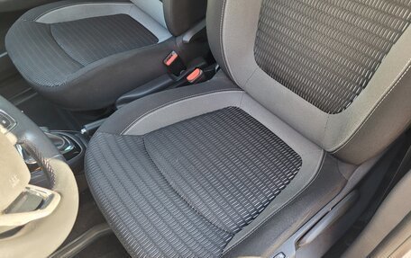 Renault Kaptur I рестайлинг, 2017 год, 1 630 000 рублей, 26 фотография