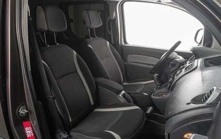 Renault Kangoo II рестайлинг, 2014 год, 799 000 рублей, 8 фотография