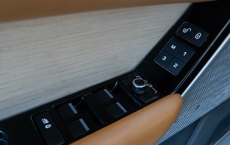Land Rover Range Rover Velar I, 2017 год, 4 750 000 рублей, 27 фотография