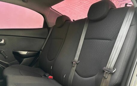 KIA Rio III рестайлинг, 2015 год, 999 000 рублей, 15 фотография