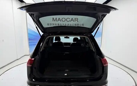 Volkswagen Tiguan II, 2023 год, 2 783 000 рублей, 5 фотография