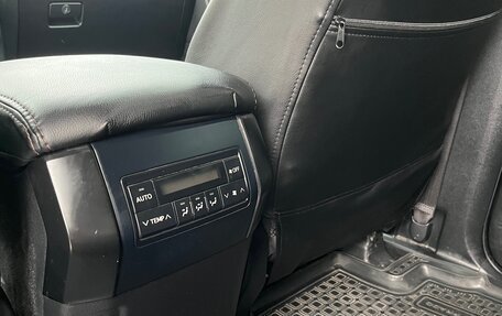 Toyota Land Cruiser Prado 150 рестайлинг 2, 2021 год, 4 500 000 рублей, 8 фотография
