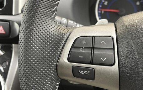 Toyota Wish II, 2017 год, 1 217 000 рублей, 7 фотография