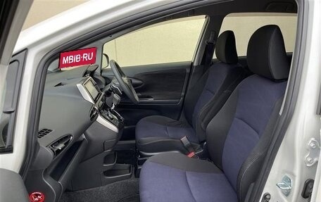 Toyota Wish II, 2017 год, 1 217 000 рублей, 20 фотография