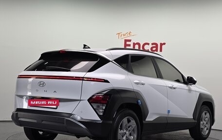 Hyundai Kona, 2025 год, 2 400 000 рублей, 2 фотография