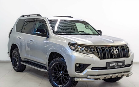 Toyota Land Cruiser Prado 150 рестайлинг 2, 2021 год, 6 990 000 рублей, 3 фотография