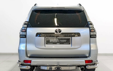 Toyota Land Cruiser Prado 150 рестайлинг 2, 2021 год, 6 990 000 рублей, 6 фотография