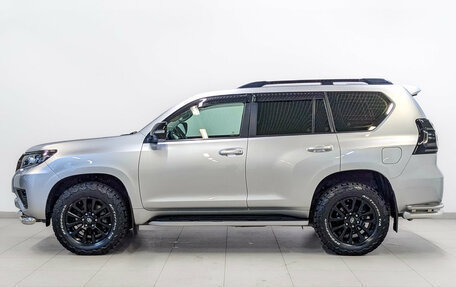 Toyota Land Cruiser Prado 150 рестайлинг 2, 2021 год, 6 990 000 рублей, 8 фотография
