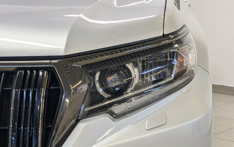 Toyota Land Cruiser Prado 150 рестайлинг 2, 2021 год, 6 990 000 рублей, 11 фотография