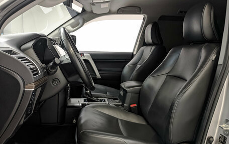 Toyota Land Cruiser Prado 150 рестайлинг 2, 2021 год, 6 990 000 рублей, 19 фотография