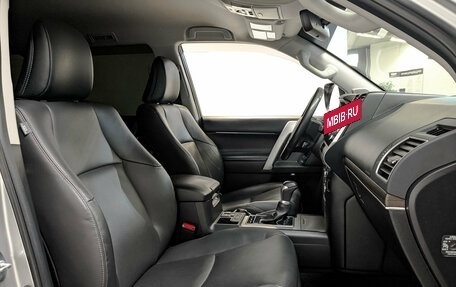 Toyota Land Cruiser Prado 150 рестайлинг 2, 2021 год, 6 990 000 рублей, 23 фотография