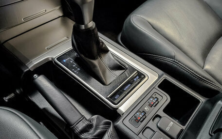 Toyota Land Cruiser Prado 150 рестайлинг 2, 2021 год, 6 990 000 рублей, 29 фотография