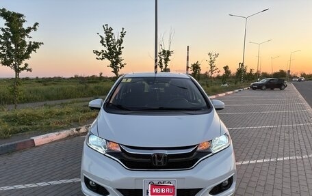 Honda Fit III, 2019 год, 1 500 000 рублей, 1 фотография